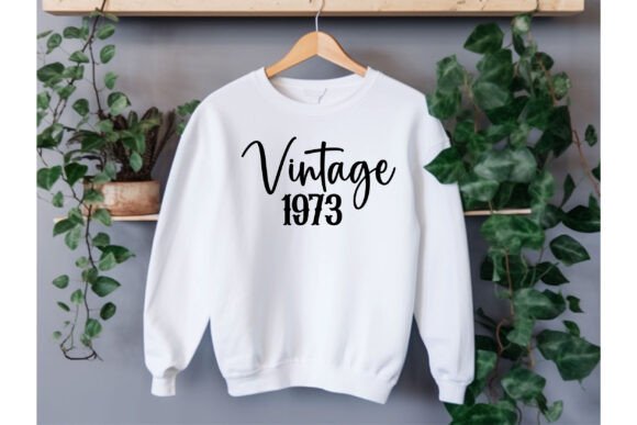 Vintage 1973 Graphics: A Crafters Review for T-Shirt Designs & Beyond
